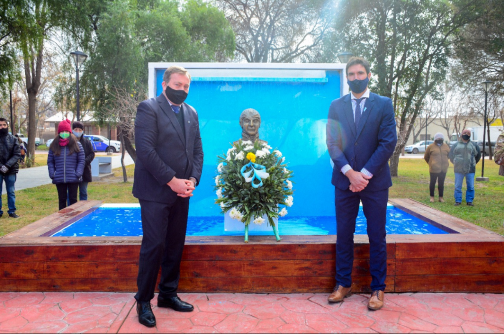 Tunuyán: recordó el día de la bandera - Infouco